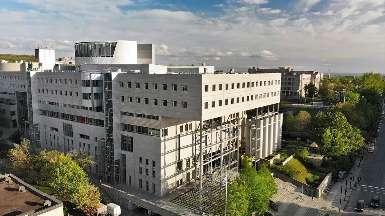 Vue aérienne du campus de HEC Montréal