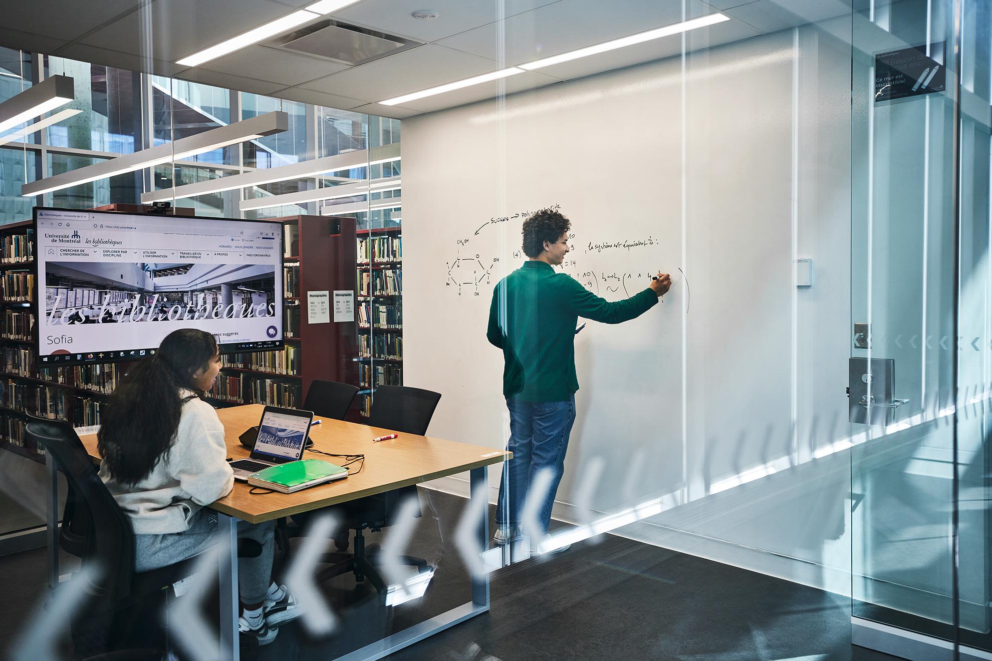 Leadership and governance meeting space