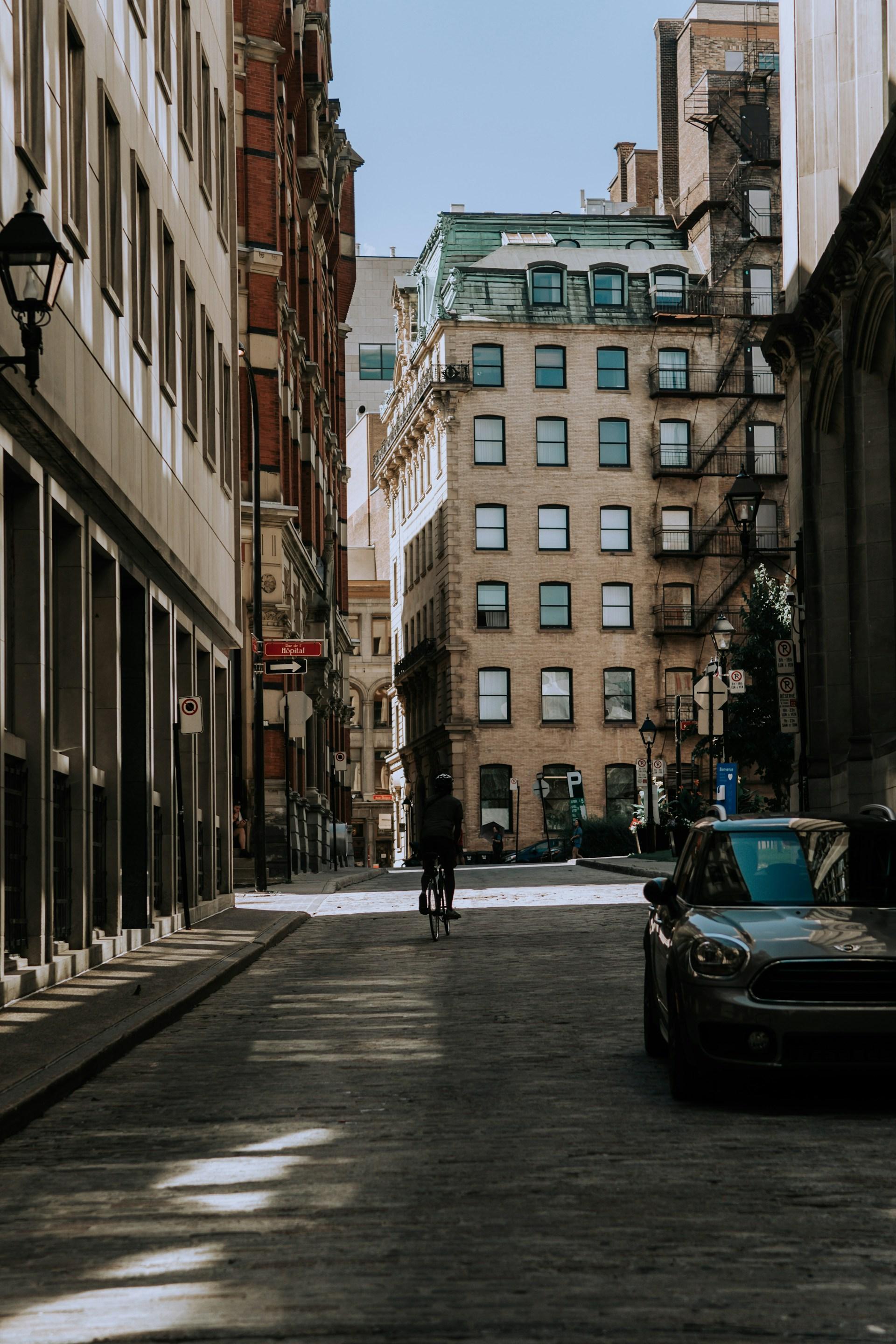 Old Montréal street and historic architecture