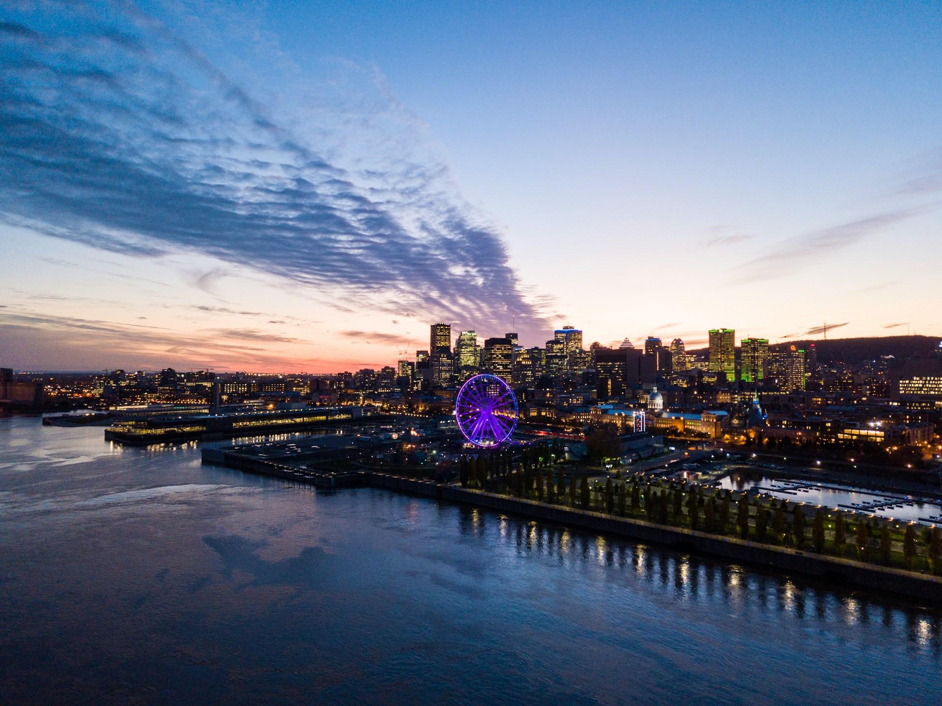 Montréal waterfront and skyline at dusk